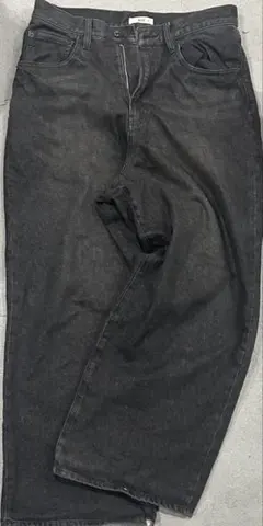 ブラック バギーデニムパンツ