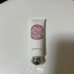 ジルスチュアートのハンドクリームのサムネイル