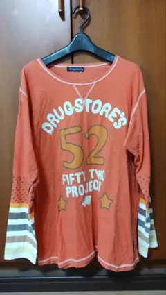 ドラッグストアーズ　長袖　Tシャツ