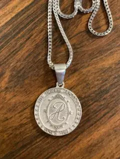 アバランチ ネックレス