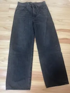 GU ダークグレー デニムパンツ 28