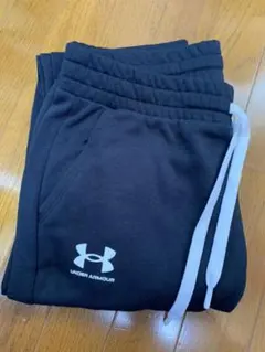 UAライバルフリース ジョガー(トレーニング/WOMEN) XL