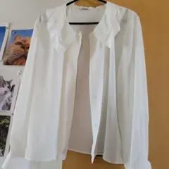 ホワイト フリル襟 長袖シャツ