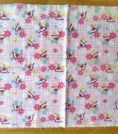 激レア　昭和レトロ　当時物　マロンクリーム　キルティング　キルト　生地　1987 激レア 昭和レトロ 当時物 マロンクリーム キルティング キルト