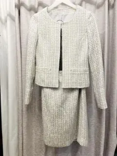 ホワイトジョーラ　ツイード　セットアップ　スカートスーツ