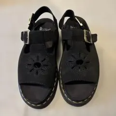 美品 Dr. Martens サンダル ブラウン 花柄 23cm - メルカリ