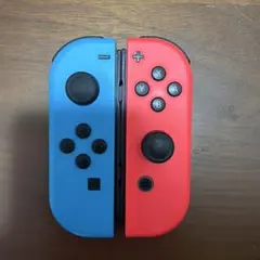Nintendo Switch ジョイコン 青と赤