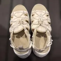 PUMA シリア ウェッジ サンダル　 24cmのサムネイル
