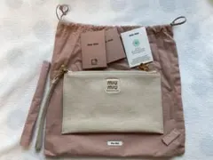 2025年最新】MIU MIU レディース ポーチの人気アイテム - メルカリ