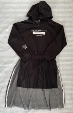 ラブトキLOVETOXIC 黒パーカーワンピース　レーススカート　S 140cm