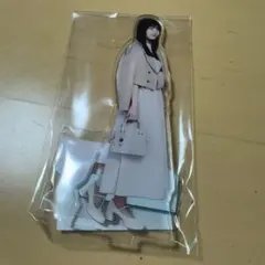 乃木坂46 カレンダー 2026 アクリルスタンド D 中西アルノ - メルカリ