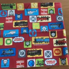トーマス　生地　ハギレ　赤　パーシー　ジェームス