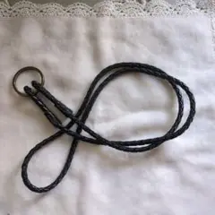 黒皮のヒモ　　80センチ