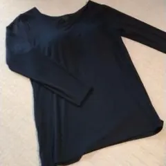 ユニクロHEATTECH ブラカップ付き　長袖 XL