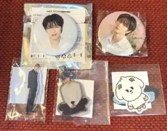 TXT ACT TOMORROW ボムギュ　カプセルトイ　缶バッチ　アクキー
