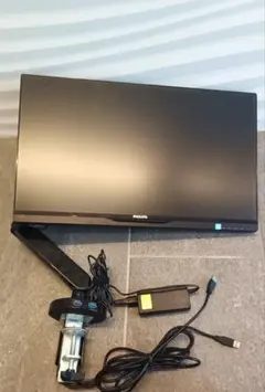 PHILIPS ゲーミングモニター 24IE モニターアーム付き - メルカリ