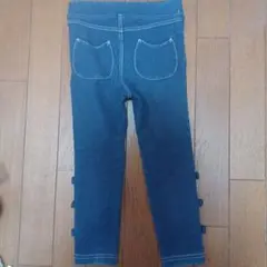 Item thumbnail for item 562543b3-b128-4006-b73d-b3106b49644a