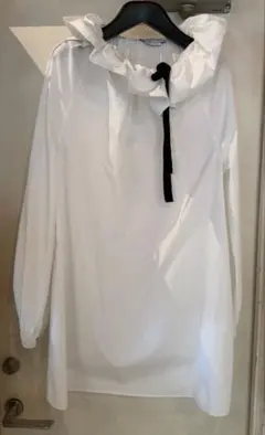 ジバンシィ GIVENCHY フリルネック長袖ブラウス リカルドティッシのサムネイル