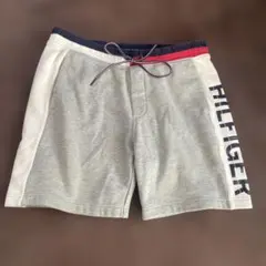 TOMMY HILFIGER グレー ショートパンツ L/G