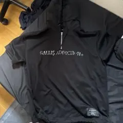 GALLIS ADDICTION ハーフジップ フーディー ブラックのサムネイル