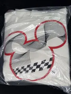 ディズニー F1 コラボ　パーカー　ホワイト　ユーロサイズL 新品未開封】ディズニー F1 コラボパーカー 日本GPグリーン LL - メルカリ