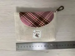 チェック柄フラップ付きポーチ　ハンドメイド