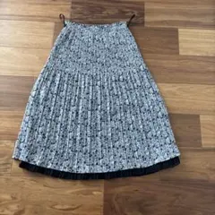 プリーツスカート　花柄