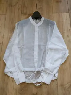 新品　コムサイズム　シアーシャツ　9号　ホワイトのサムネイル