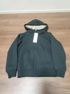 ★新品未使用★　ユニクロ　ボアスウェットフルジップパーカ　130