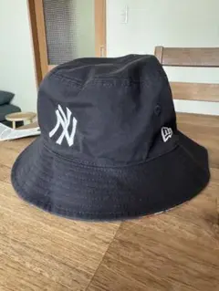 NEW ERA ブラック バケットハット