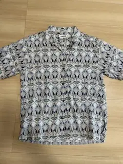 LIBERTY 花柄 半袖シャツ ブルー系