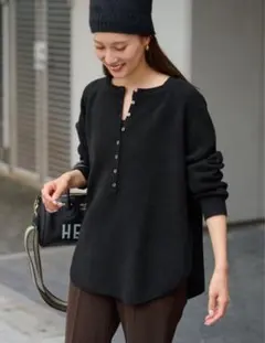 Gypsohila ジプソヒラ ヘンリーネック ニットT ネイビー F 極美品 Gypsohila ジプソヒラ ヘンリーネック ニットT ネイビー F 極美品