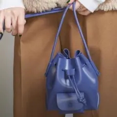 YHAKI ショルダーバッグ