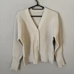 美品　ur's アイボリーベージュ　カーディガン　ニット