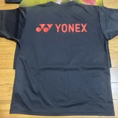ヨネックスTシャツのサムネイル