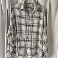シャツ ららぽーとで購入 FUN