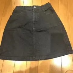 ブラックデニム タイトスカート Mサイズ