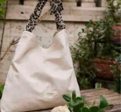 Item thumbnail for item 72148eb4-75a0-4ac9-b039-49ba79951298