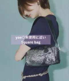 yae スクエアバッグ【Beige • 猫柄】 - メルカリ