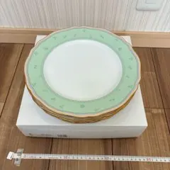 超レア】ウェッジウッド×ハローキティお皿4枚セット - メルカリ