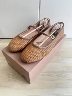 美品、サルバトーレフェラガモ、バレーシューズ、23.5センチ - メルカリ