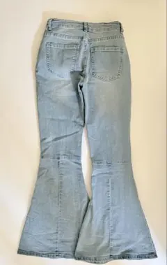 Item thumbnail for item 34a3a871-229e-4b13-a9a9-8272f5ba4f4f