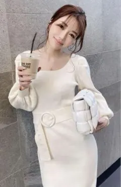 ホワイト ロングワンピース