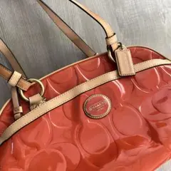 【COACH】コーチ シグネチャー柄 ハンドバッグ オレンジ エナメル ボストン