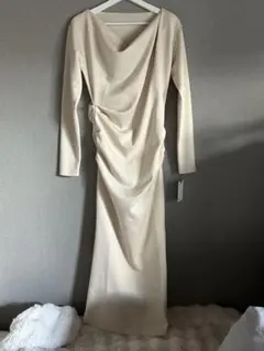 【KINO THE KEI】ベージュ ドレープデザイン ロングワンピース