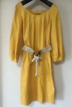 美品　ダイアンフォンファスティンバーグ　ワンピース　イエロー　ベルト付き