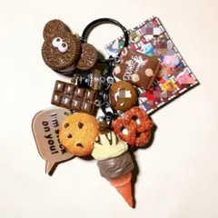 じゃらじゃらキーホルダー バッグチャーム アイス チョコ 306 - メルカリ