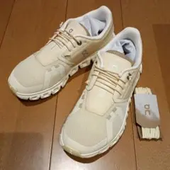 On Cloud6 スニーカー
