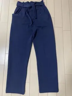美品☆ZARA kids☆140cm☆紺色☆薄手パンツ☆前リボン☆