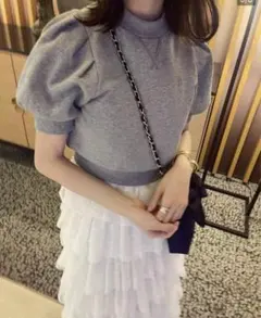 ラスト1点セールbibiy ストライプ フリル Tシャツ bibiy ストライプ フリル Tシャツ